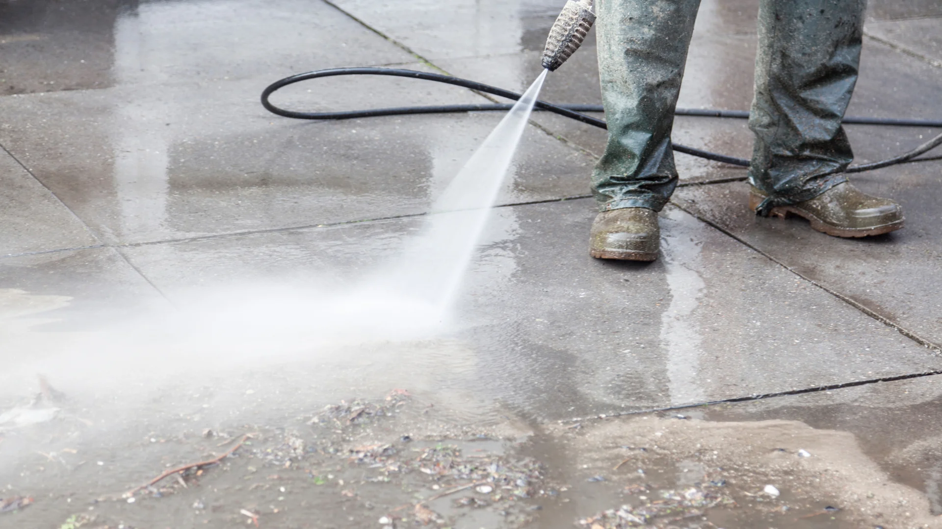 commercial pressure washing services
